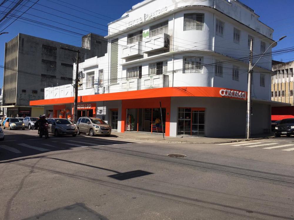 Av. Beaurepaire Rohan, 185